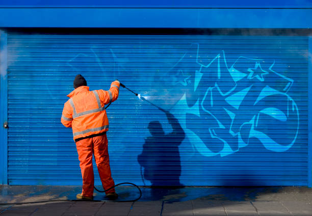 Best Commercial Building Pressure Washing  in Toronto, OH