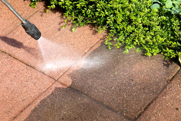 Best Deck Pressure Washing  in Toronto, OH